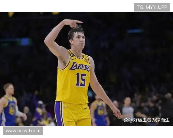 里夫斯继续崭露头角，掀起球迷狂热热议